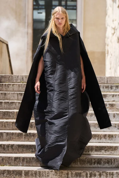 Look 29